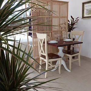 En Casa Miguel Habitación en casa particular Caleta de Vélez